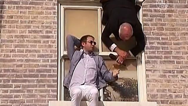 В Лондоне можно походить по фасаду дома (новости) смотреть онлайн