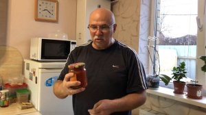 Самый лёгкий способ открыть крышку банки с резьбой