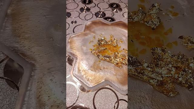 Поднос из эпоксидной смолы необычной формы от и до ? #врек #эпоксидка #эпоксиднаясмола #делайсам смотреть онлайн