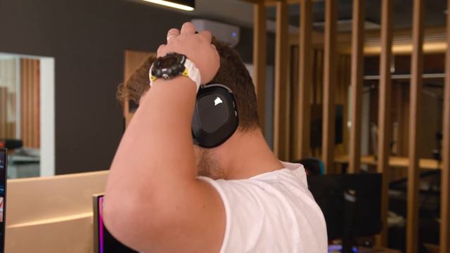 A LEGJOBB HEADSET MIKROFON?! | Corsair HS80 смотреть онлайн