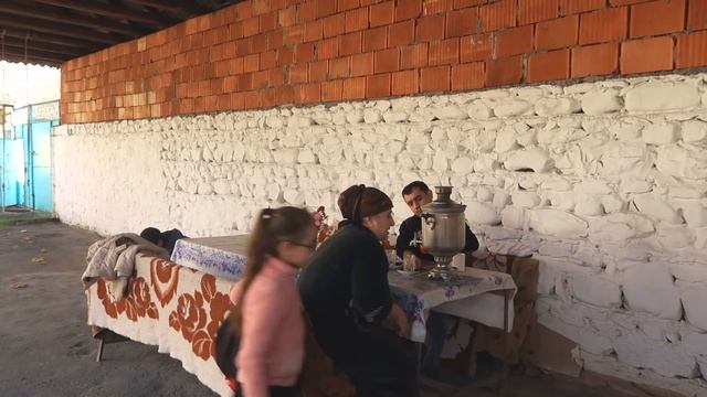 Natural Village Life with Grandma Cooking Meatballs and Pickled Quince Peaceful Countryside Living смотреть онлайн