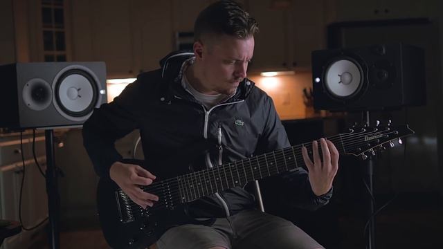 After The Burial's Justin Lowe demos the Ibanez RG90BKP смотреть онлайн