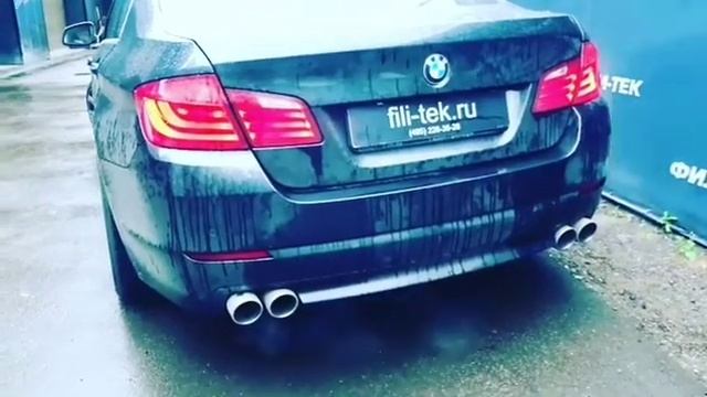 Разводка выхлопной системы на BMW 523 в кузове F10. Настройка звука выхлопной системы смотреть онлайн