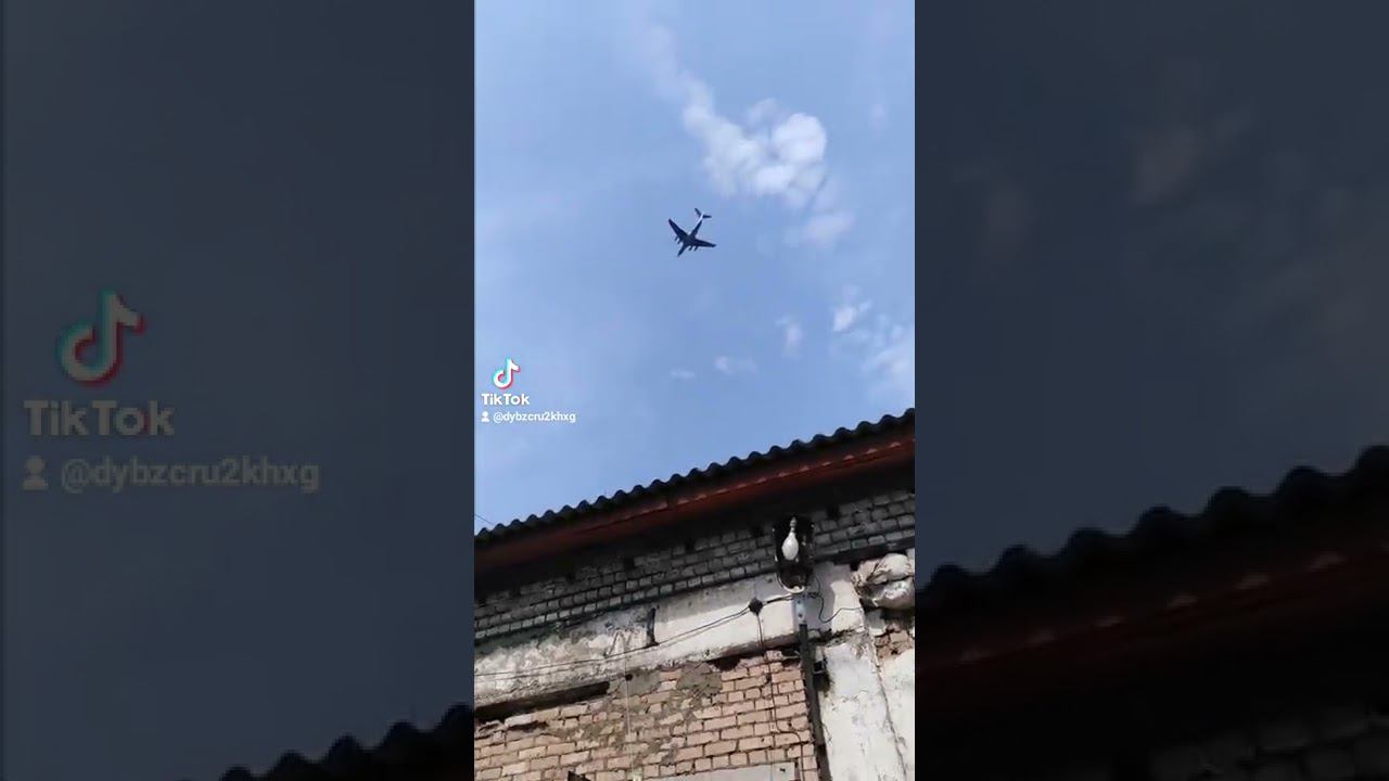 ИЛ-76 тушит пожары. смотреть онлайн