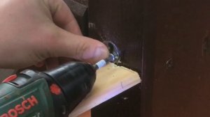 Установка балясин на лестницу с перилами