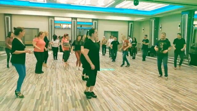 Workshop Bachata Dominicană смотреть онлайн