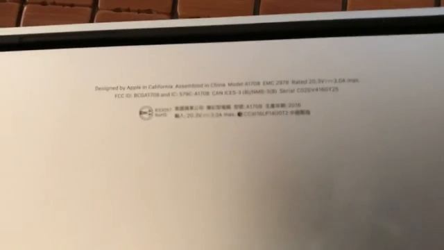 Apple macbook pro 13 inch laptop (2.0ghz dual-core intel core i5, 256gb retina display), silver смотреть онлайн