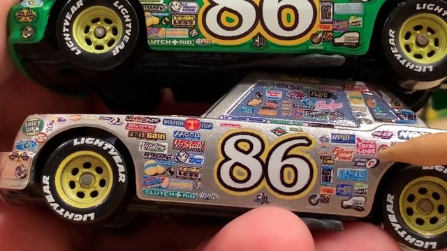 Mattel Disney Cars Silver Chick Hicks (Piston Cup Racer - Silver Collection) смотреть онлайн