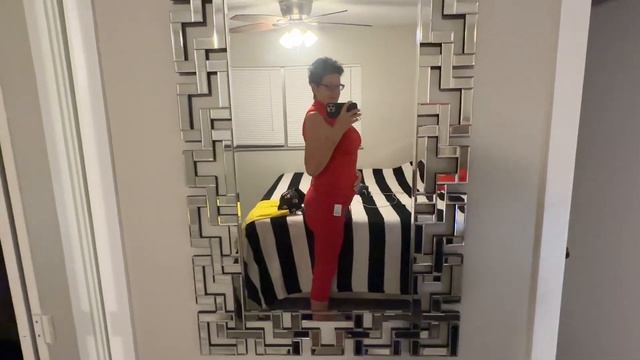 ? МОЙ ЦВЕТ жизни КРАСНЫЙ ? покупки ЯРКИХ ВЕЩЕЙ припарка у ЗЕРКАЛА похудела 05.10.2023 смотреть онлайн