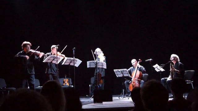 Vladimir Shulyakovskiy "Toccata in d"; J.S.Bach Contrapunktus V aus "Die Kunst der Fuge" смотреть онлайн