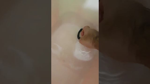 Samsung gear fit 2 тест на водонепроницаемость. смотреть онлайн