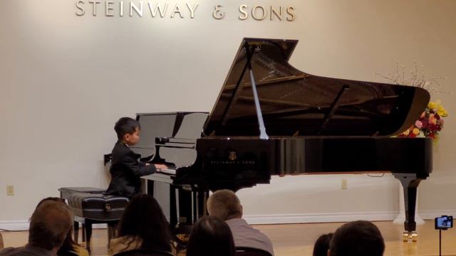 Shubert impromptus Op.90 No.2 at teacher David’s concert смотреть онлайн