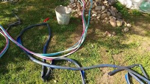 Алюминиевый кабель снимаю оплетку для сдачи в металлолом