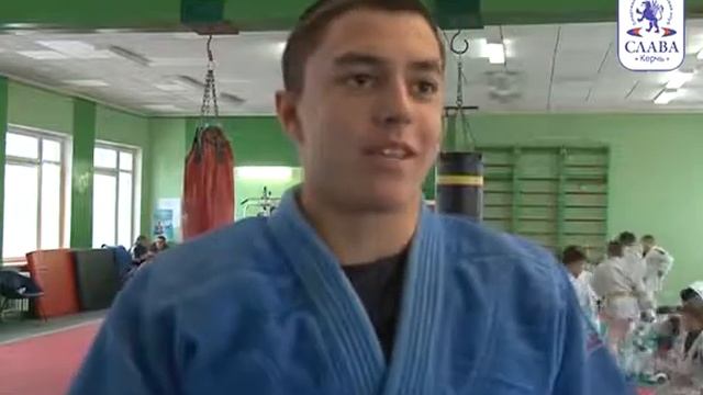 2 х кратный чемпион Украины Александр Логвиненко смотреть онлайн