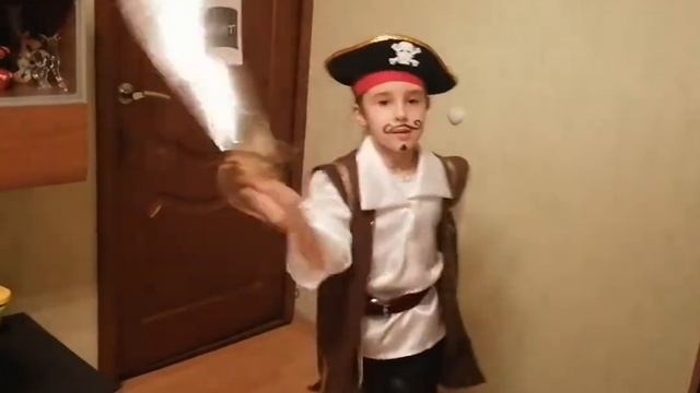 "Новогодний праздник", часть 1. Литературный вечер. Филиал "Дети-Детям" смотреть онлайн