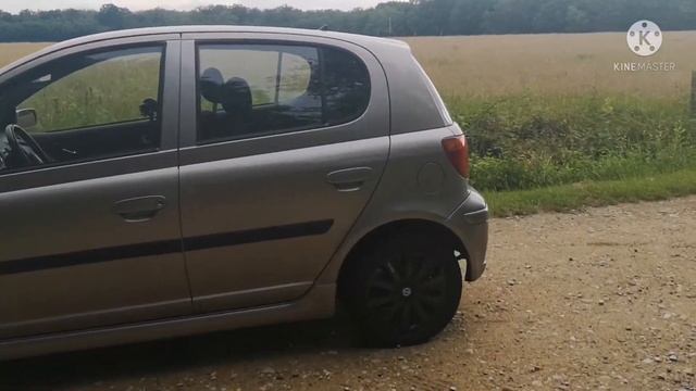 Toyota Yaris 1 TS 2003 On fait le bilan ! смотреть онлайн