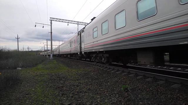 " Первый рейс в этом году" ЭП20-019 с поездом № 174 Москва-Евпатория смотреть онлайн