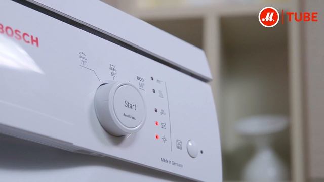 Видеообзор посудомоечной машины Bosch ActiveWater SPS30E22RU с экспертом «М.Видео» смотреть онлайн