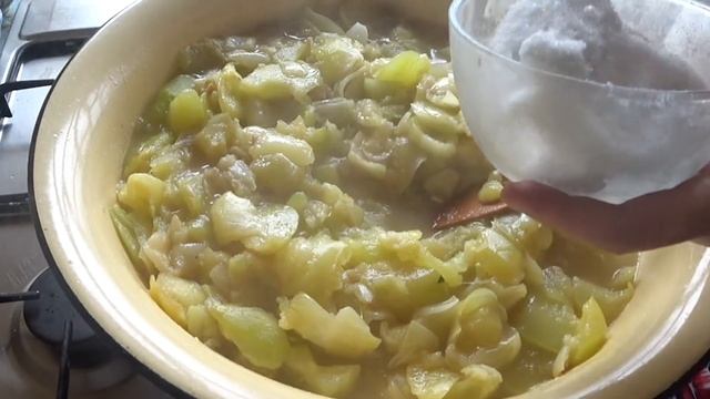 Кабачковая ИКРА. В составе КАБАЧКИ и лук. Давно забытый вкус. Сняла пробу. смотреть онлайн