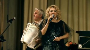 Ирина Шоркина - «Хороши весной в саду цветочки»  #иринашоркина #песня #валерийсёмин #москонцерт