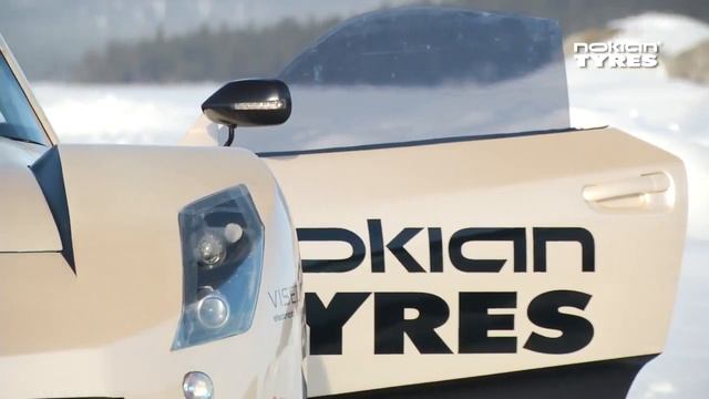 Рекорд скорости на льду Nokian Hakkapeliitta 7