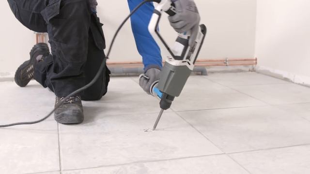 Comment enlever du carrelage au sol ? (Castorama) смотреть онлайн