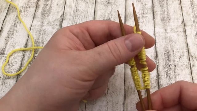 Вязание для начинающих и не только.Урок 1.5 Итальянский набор петель, вязание по кругу, резинка 2x2 смотреть онлайн