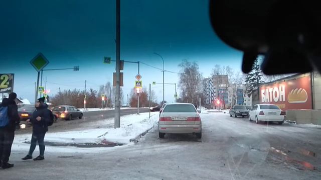 По городу Назарово