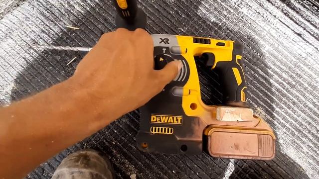 Dewalt DCH 273 Cordless Hammer Drill Review