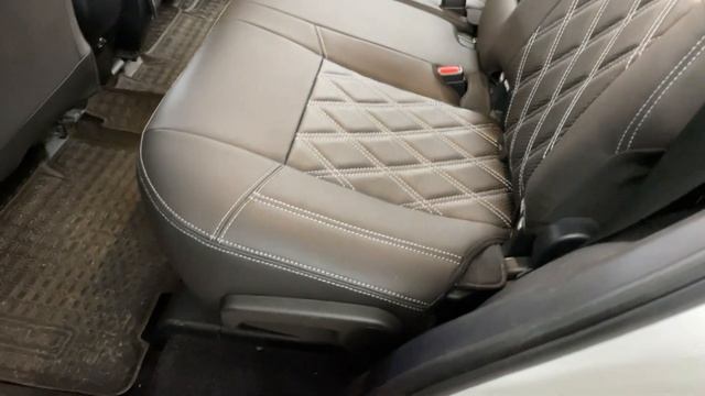 Чехлы на Тойоту РАВ 4 от производителя смотреть онлайн