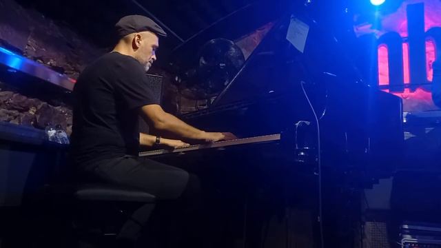 MARC FERRER TRÍO AT JAMBOREE JAZZ CLUB - BARCELONA смотреть онлайн