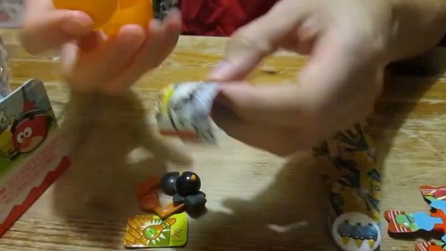 Angry Birds Limited Edition Kinder Surprise Eggs - All Toys Revealed