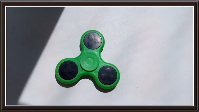 У меня появился, мой первый спиннер. смотреть онлайн