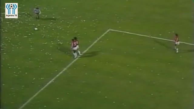 Mario Kempes Golden Boot Winner at the 1978 World Cup смотреть онлайн