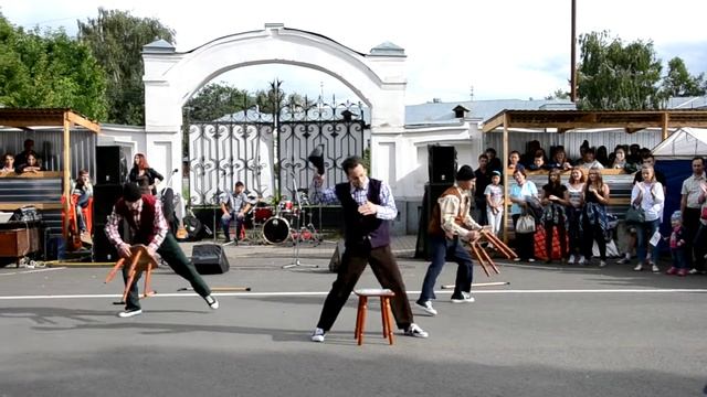 Танцевальный коллектив "Свои люди". смотреть онлайн