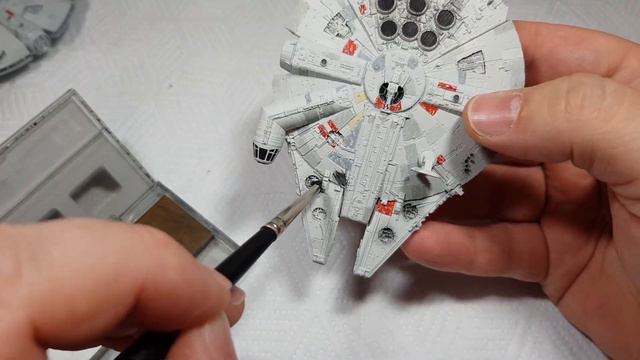 Bandai's miniature Millennium Falcons смотреть онлайн