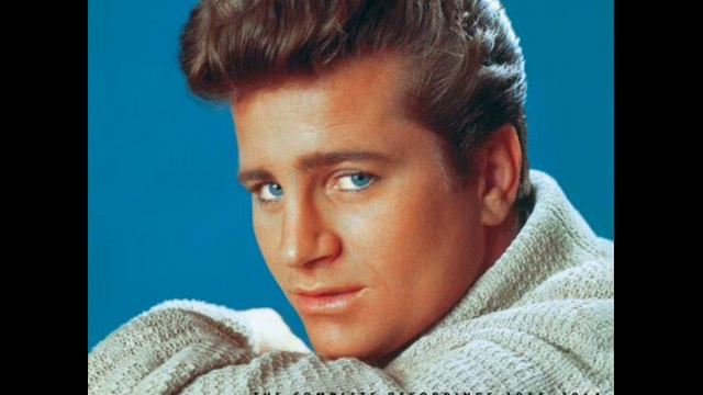 Johnny Burnette - Gimme Gimme Lovin' смотреть онлайн