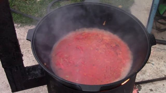 Казан. Самая лучшая рыбка (скумбрия) в томатном соусе! смотреть онлайн