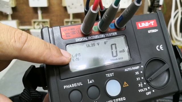 Unboxing and Test UNI-T UT582+ Digital RCCB (ELCB) RCD Tester смотреть онлайн