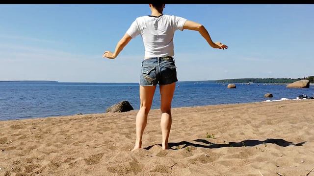 Давай подвигай попой дачный флешмоб