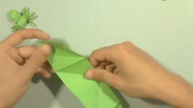 Cool Origami spider, tarantula by Kunihiko Kasahara (part 1 of 2) - Yakomoga Origami tutorial смотреть онлайн