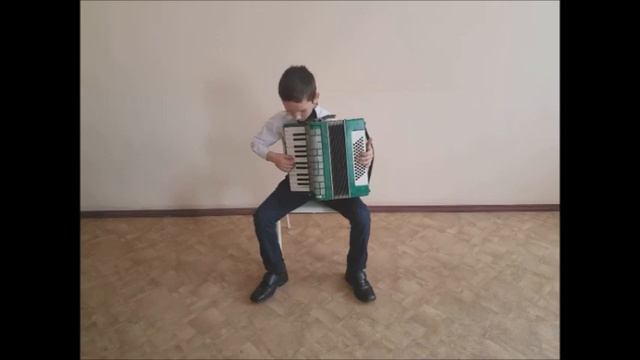 Лунгу Авенир – 9 лет П.Нямцу. Молдавская сюита смотреть онлайн