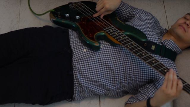 Obladi Oblada by Beatles (Bass Cover) смотреть онлайн