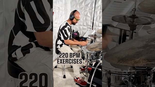 220 BPM EXERCISES смотреть онлайн