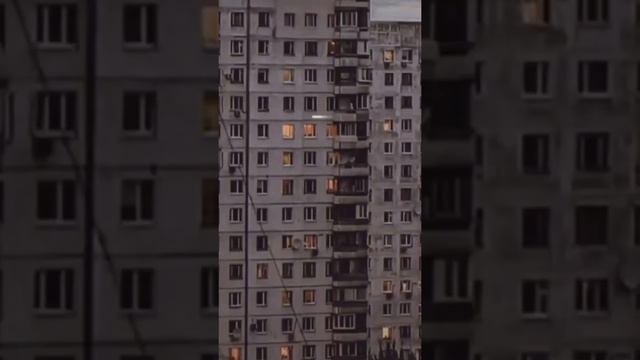 Эстетика России #эстетика #эстетикароссии #панельки #хрущевки #надписинастенах #рекомендации смотреть онлайн