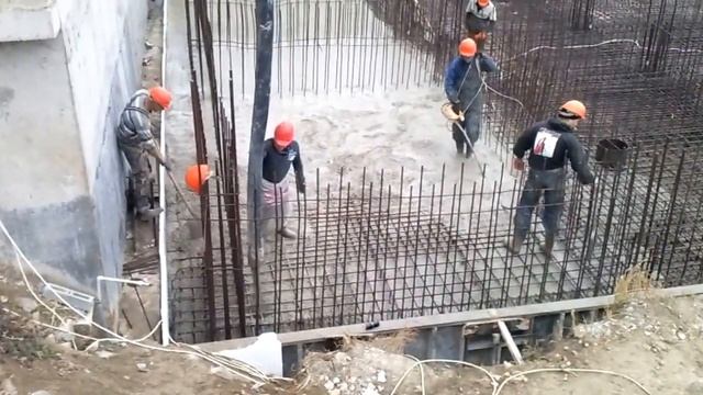АВТОБЕТОНОНАСОС ЕВПАТОРИЯ КРЫМ смотреть онлайн