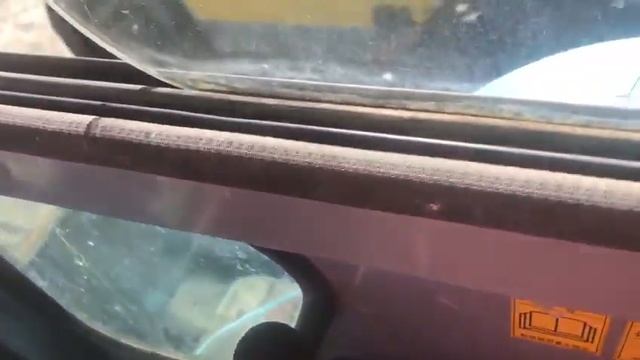 Куплен в Японии экскаватор Хитачи Ех 35 пока в пути 1.600 смотреть онлайн