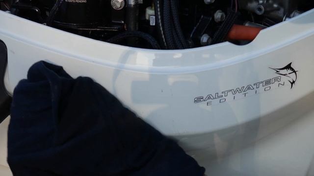 OUTBOARD MAKE OVER | ETEC SPARK PLUG INDEXING - FULL BOAT RESTORATION - PART 21 смотреть онлайн