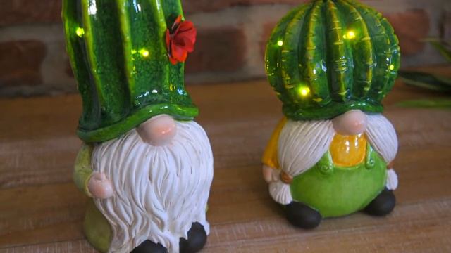 LED Ceramic Cactus Gnomes (8LED887) смотреть онлайн