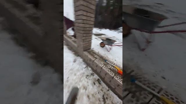 кладка столбов и забора в целом ???